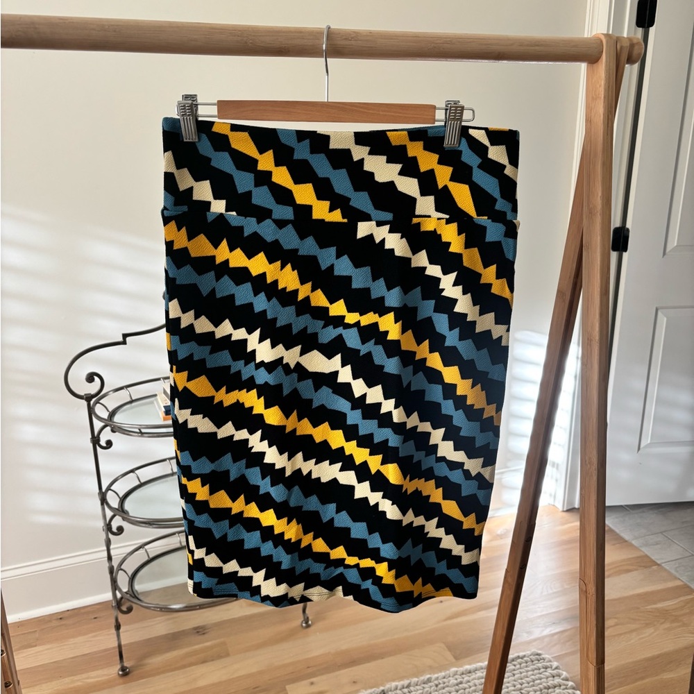 LuLaRoe Zigzag Skirt — Blue, Yellow & Cream